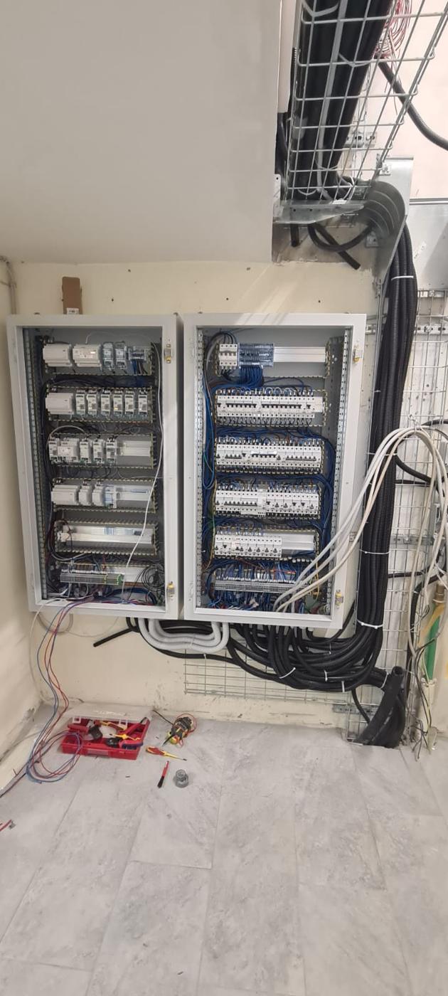 Quadri elettrici di distribuzione cablati